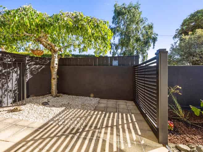 1/23A Rutland Road, Mount Wellington