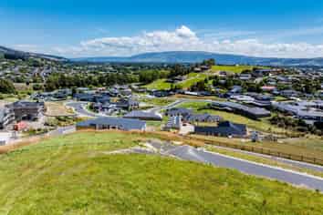 10 Carnea Heights, Mosgiel