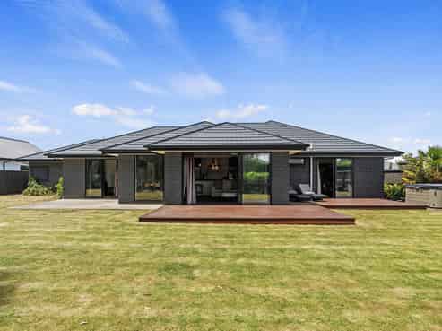 11 Woodlaw Crescent, Prebbleton