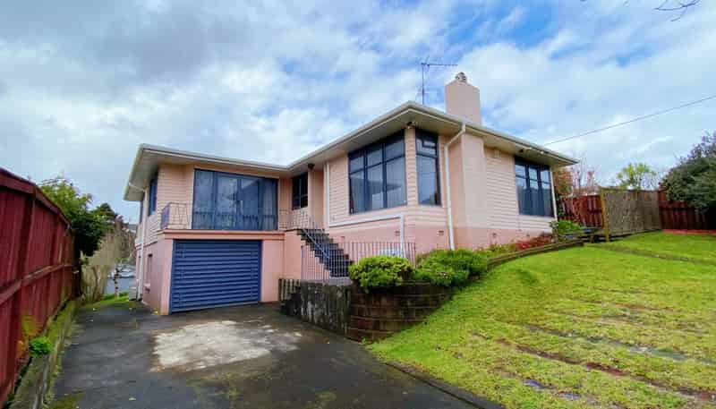 4 Alma Street, Te Atatu South