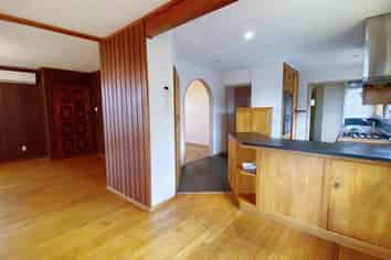 4 Alma Street, Te Atatu South