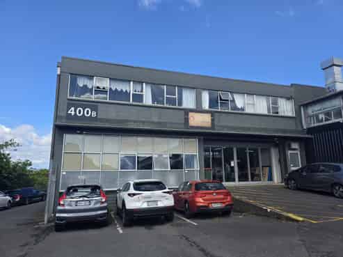Office/warehouse unit in Grey Lynn