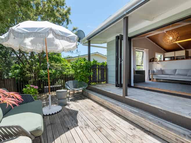 3/6 Kawerau Avenue, Devonport