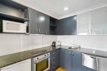 3E/118 Gladstone Road, Parnell