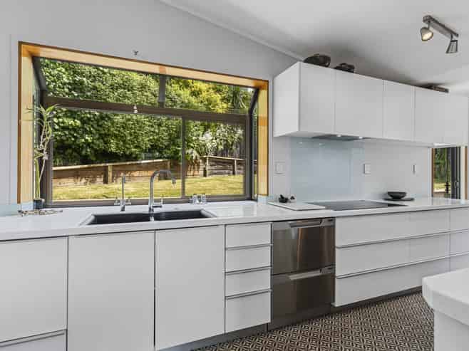 3H Wallace Place, Westown