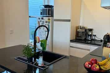 9 Grosvenor Terrace, Wadestown