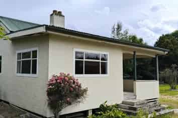 16 Whitehaven Street, Lawrence