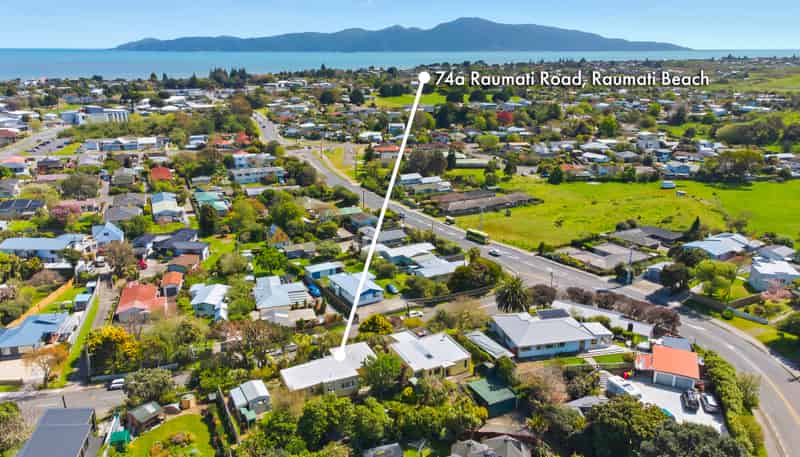 74A Raumati Road, Raumati Beach