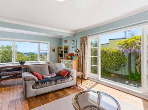 74A Raumati Road, Raumati Beach