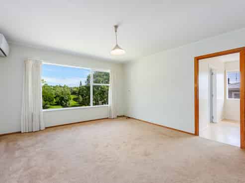 15 Diana Drive, Glenfield