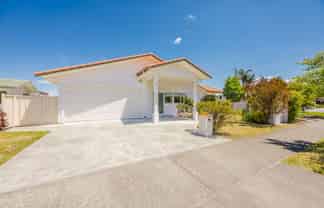 46 Balmoral Street, Taradale