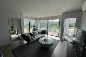 207/3 Kaipiho Lane, Albany