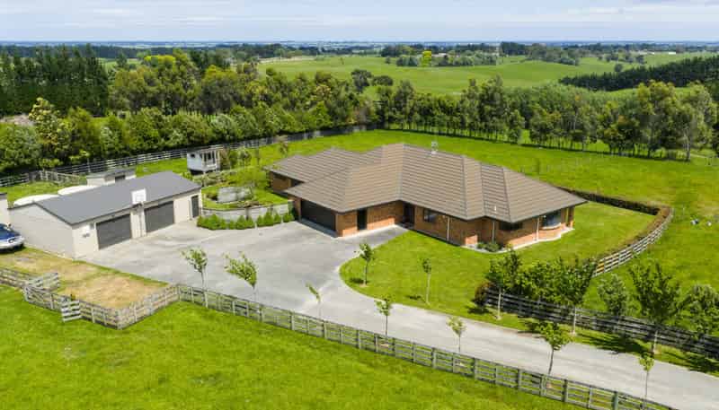 61 Mount Stewart Halcombe Road, Sanson