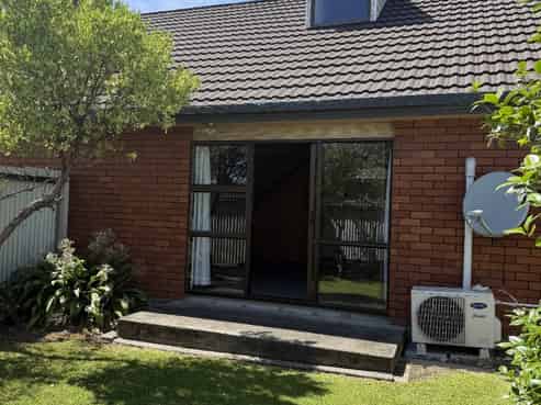 2/6 Frederick Street, Spring Creek