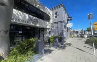 Blax Café – A standout for any café buyer