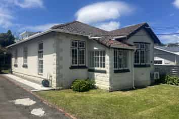 35 Cooper Street, Karori