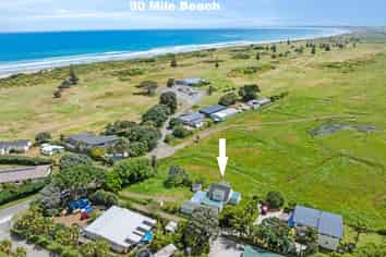 180 Takahe Road, Ahipara