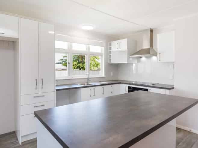 71 Dundas Road, Sanson