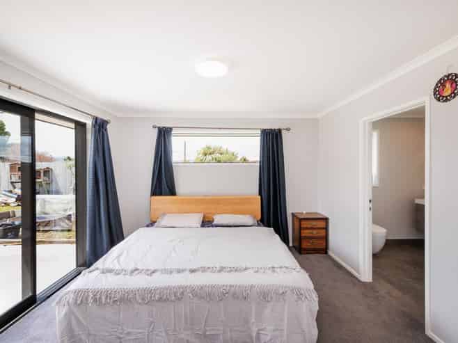 59 Balrickard Way, Milson