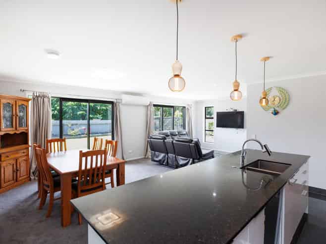 59 Balrickard Way, Milson