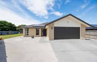 59 Balrickard Way, Milson