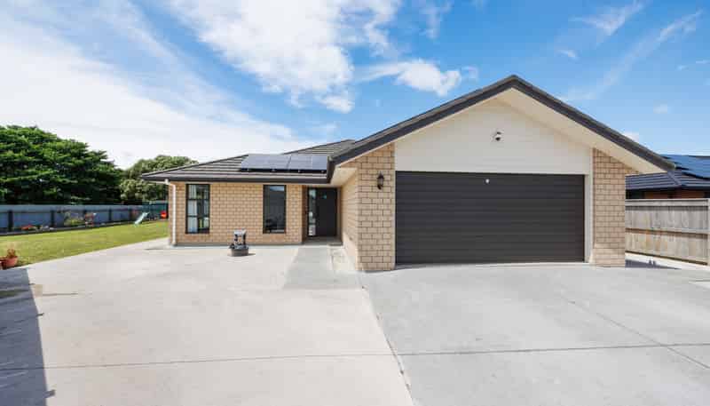 59 Balrickard Way, Milson