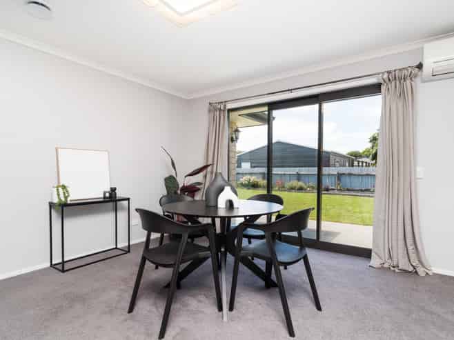 59 Balrickard Way, Milson