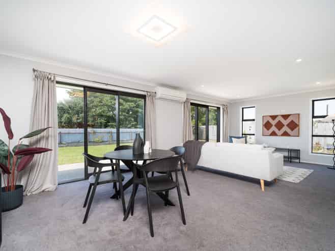 59 Balrickard Way, Milson