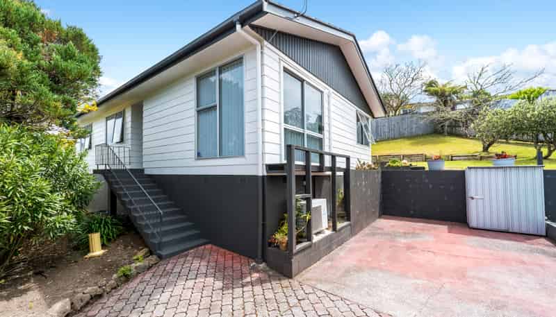 44 Clyma Place, Massey