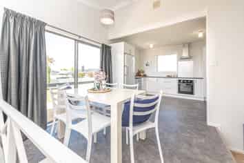 14 Chester Road, Springvale