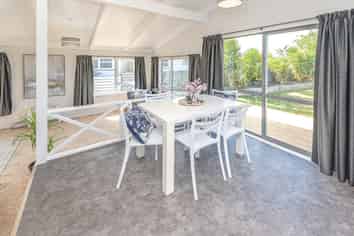 14 Chester Road, Springvale