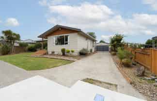 12 Humphries Place, Awapuni