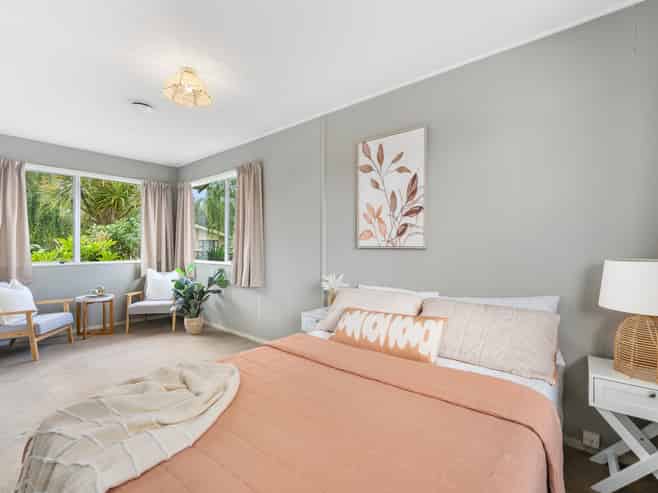 12 Humphries Place, Awapuni