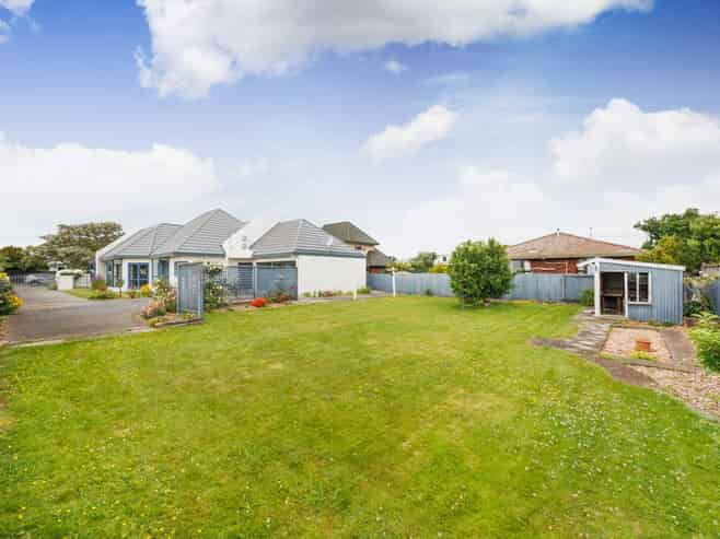 8 Martin Street, Palmerston North