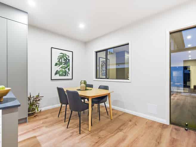 1/64 Banbury Crescent, Fairfield
