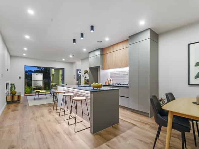 1/64 Banbury Crescent, Fairfield