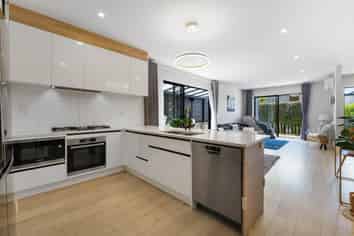 33A Westgate Drive, Westgate