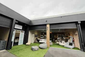 GREY LYNN WAREHOUSE / STUDIO
