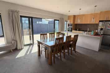 34 Atlantic Drive, Fitzherbert