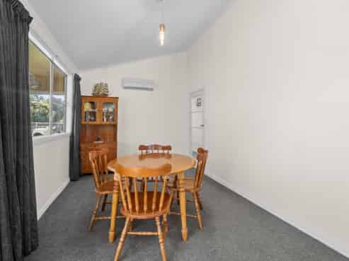 32 Keenans Road, Newland