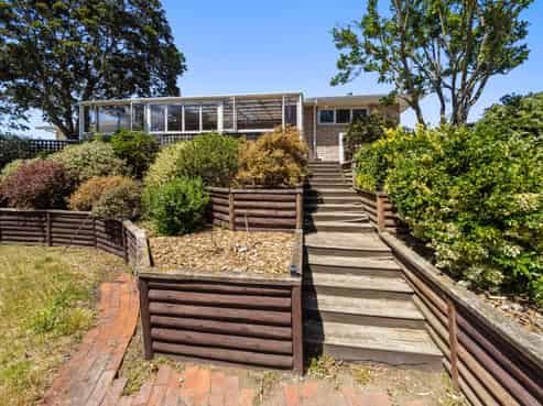 32 Keenans Road, Newland