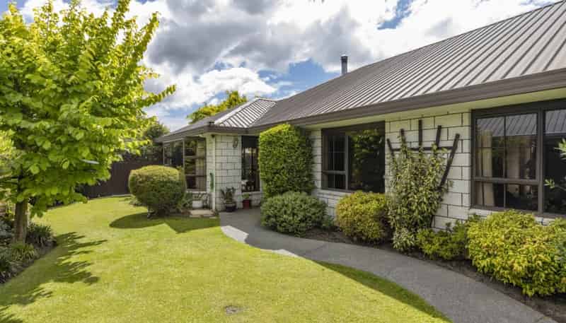 6 Pearce Place, Kaiapoi