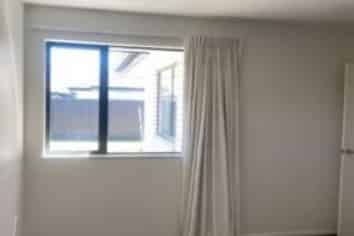 10 Travertine Street, Cromwell