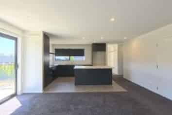 10 Travertine Street, Cromwell