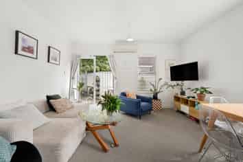 18B Hill Street, Thorndon