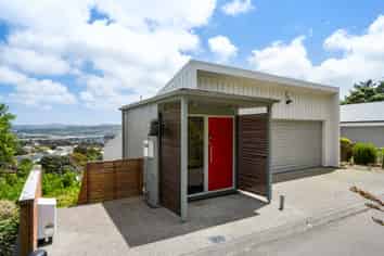 4 Kastos Way, Strathmore Park