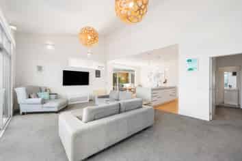 4 Kastos Way, Strathmore Park