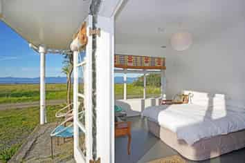 20 F Lowry Road, Whakatiwai, Kaiaua