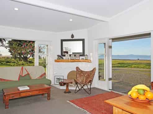 20 F Lowry Road, Whakatiwai, Kaiaua