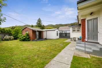 256 Waiwhetu Road, Waterloo